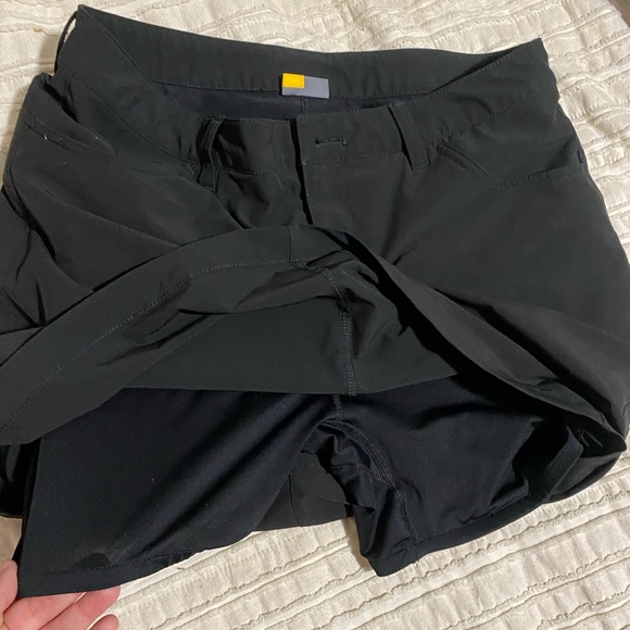 Eddie Bauer Athletic Skirt size S - Picture 3 of 3